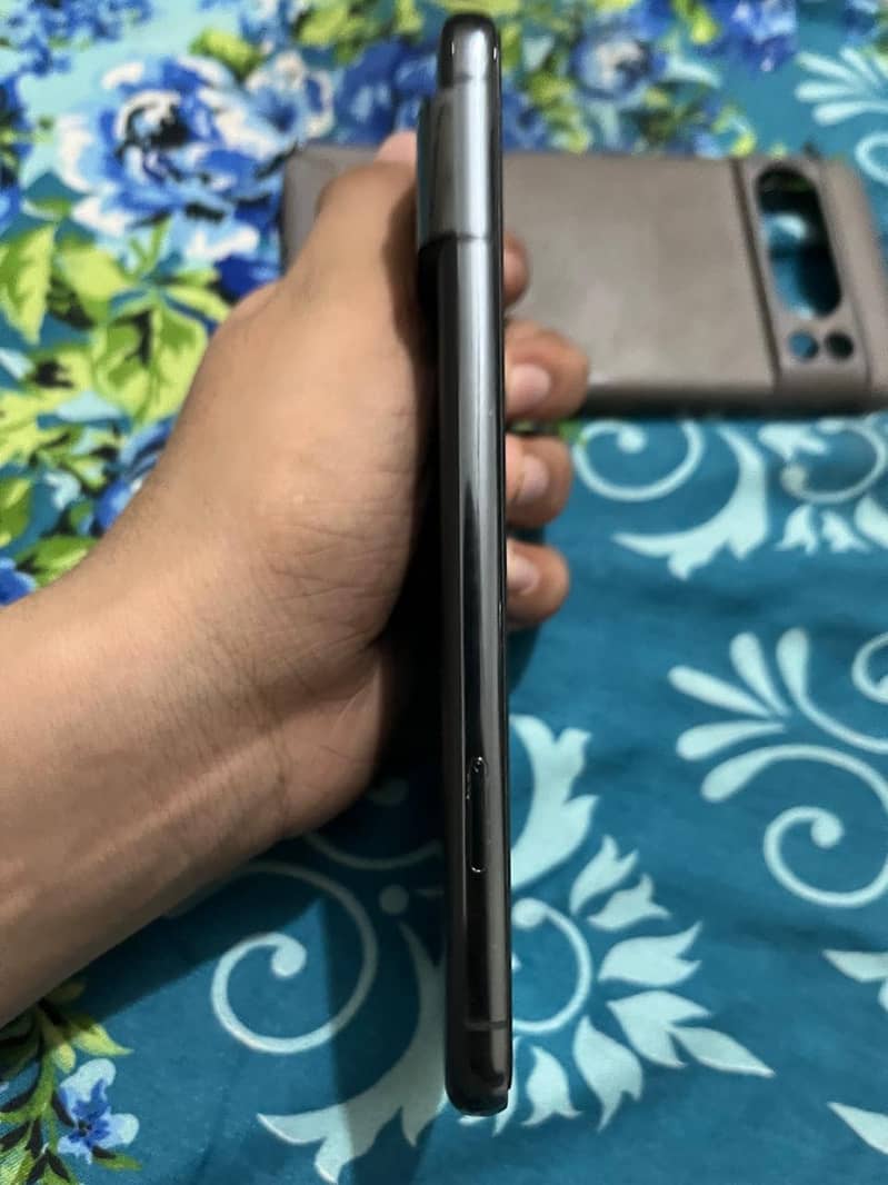 Google Pixel 8 Pro pta 1