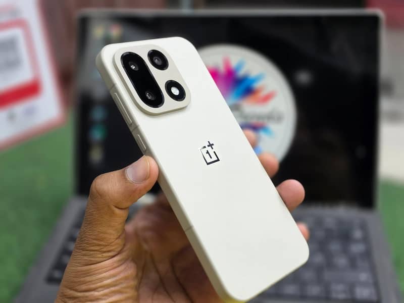 OnePlus 15 Global 2