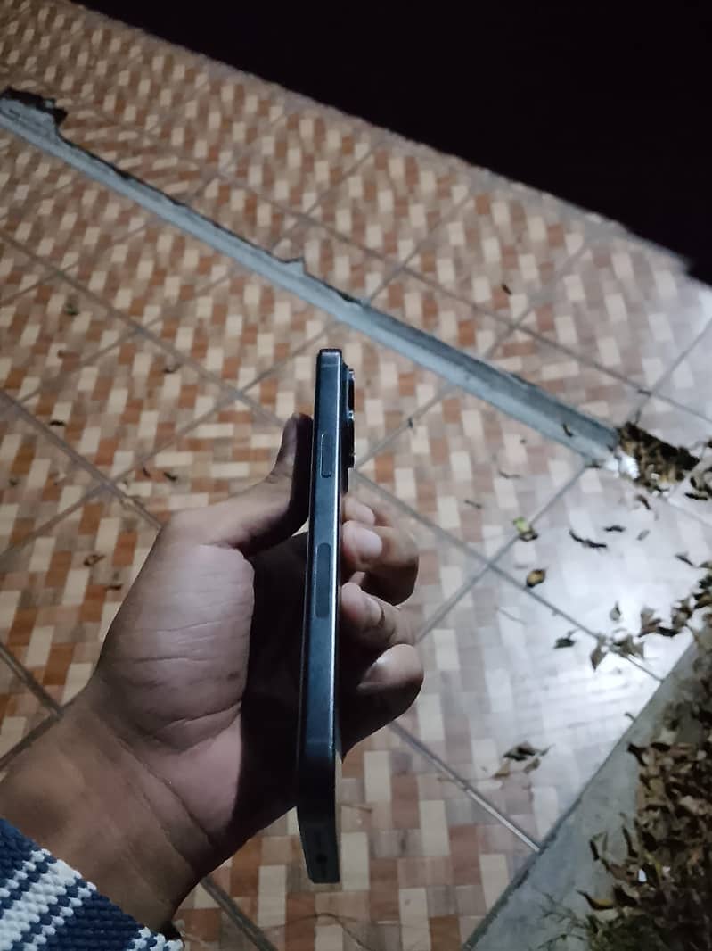Apple iPhone 15 Pro Max 7