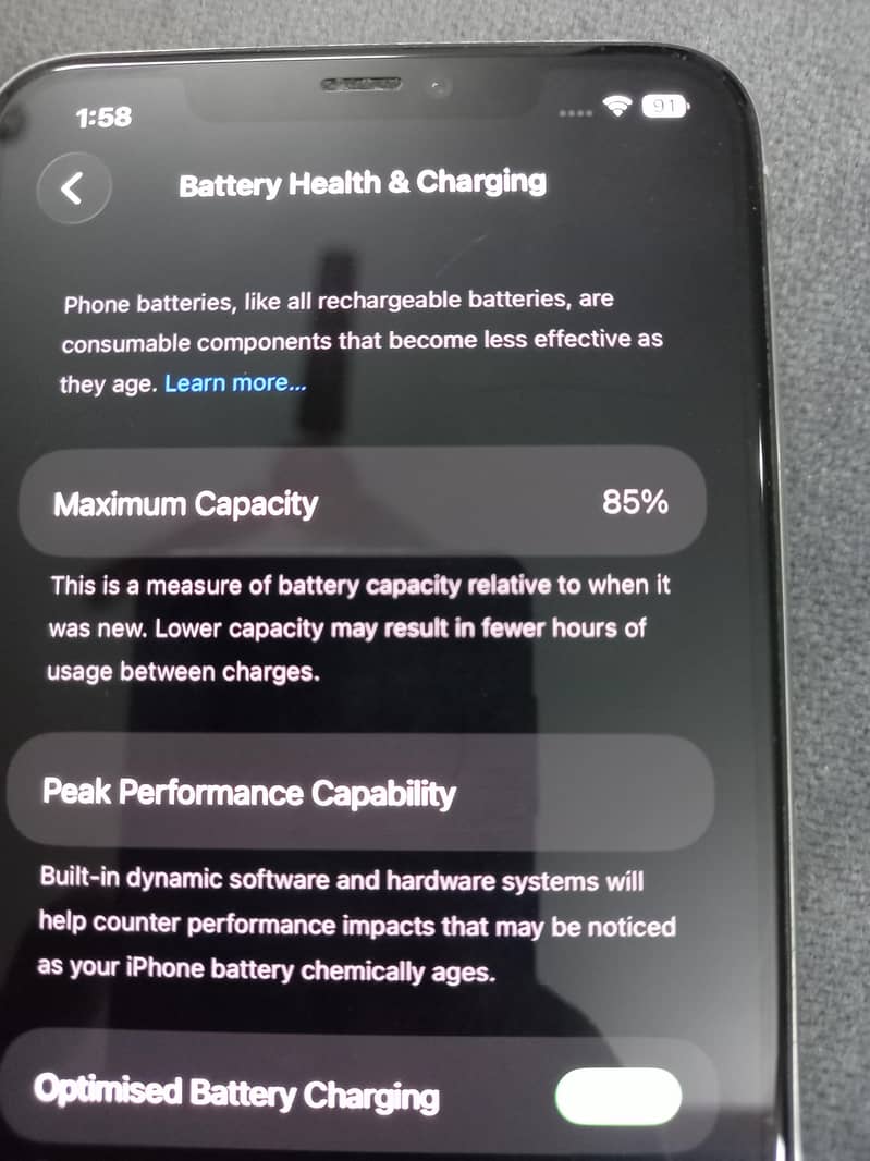 Apple iPhone 11 Pro Max 8