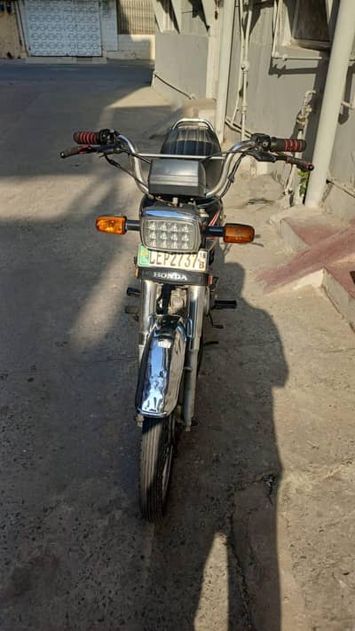 Honda CD 70 2016