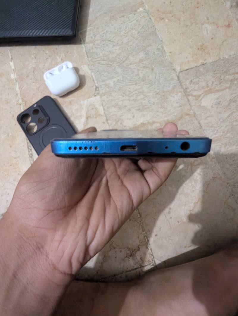 Infinix Smart 7 8