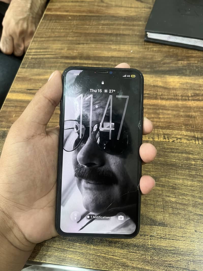 Apple iPhone 11 Pro Max 3