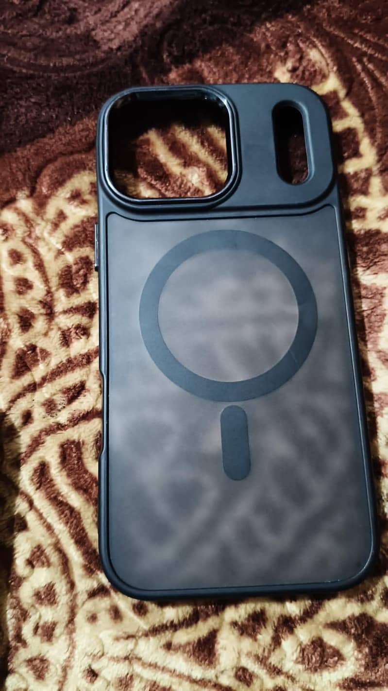 Apple iPhone 17 Pro Max 3