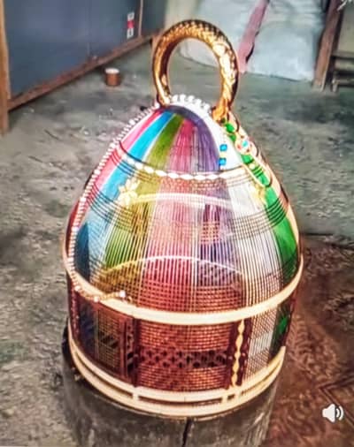 bird's cage maker