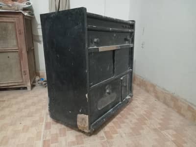 Tv trali