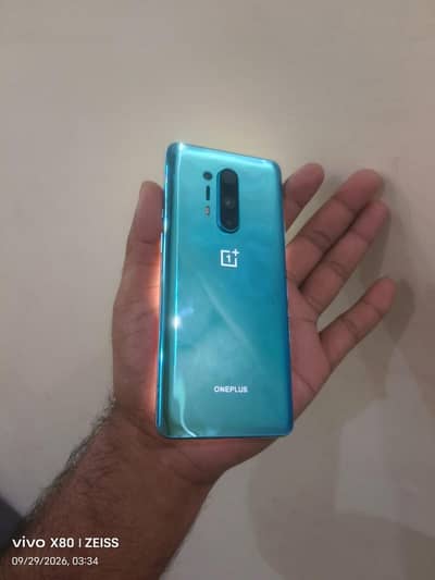 One Plus 8 Pro 12 256 pta