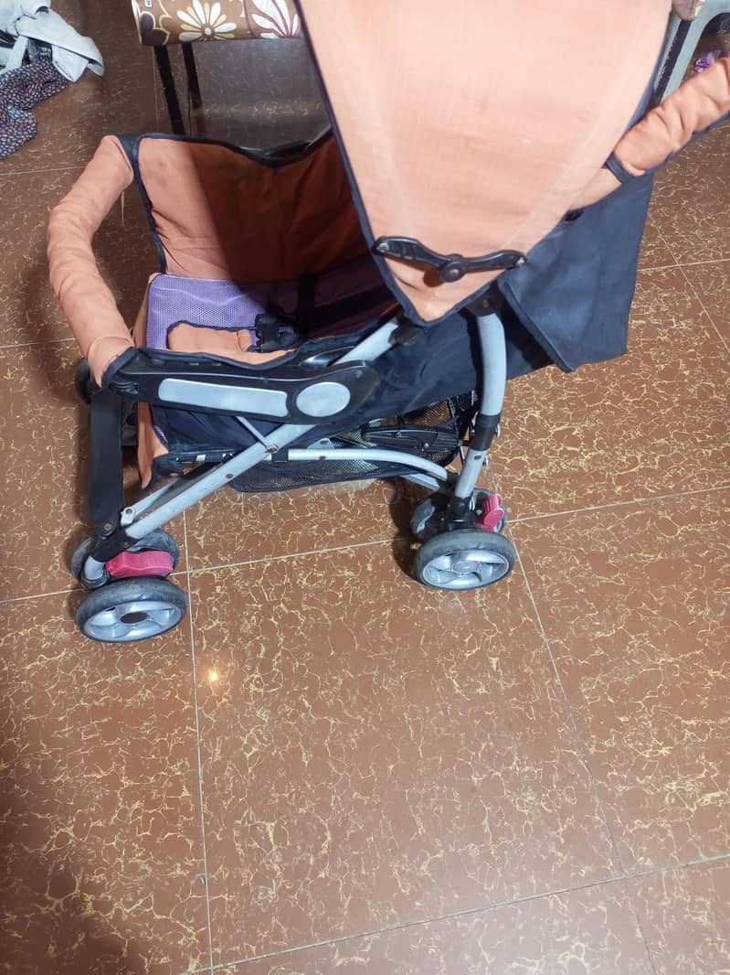 IMPORTED PRAM 1