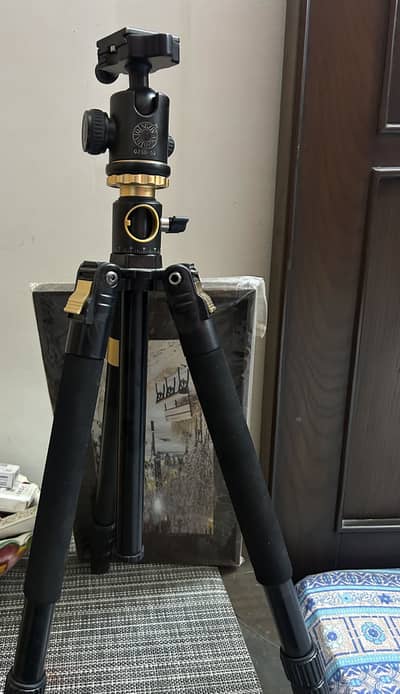 Professional Tripod ( QZSD-02) | Metal Aluminum Alloy
