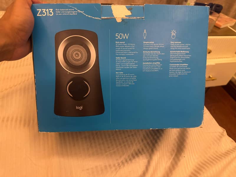 Z313 logitech speakers 1