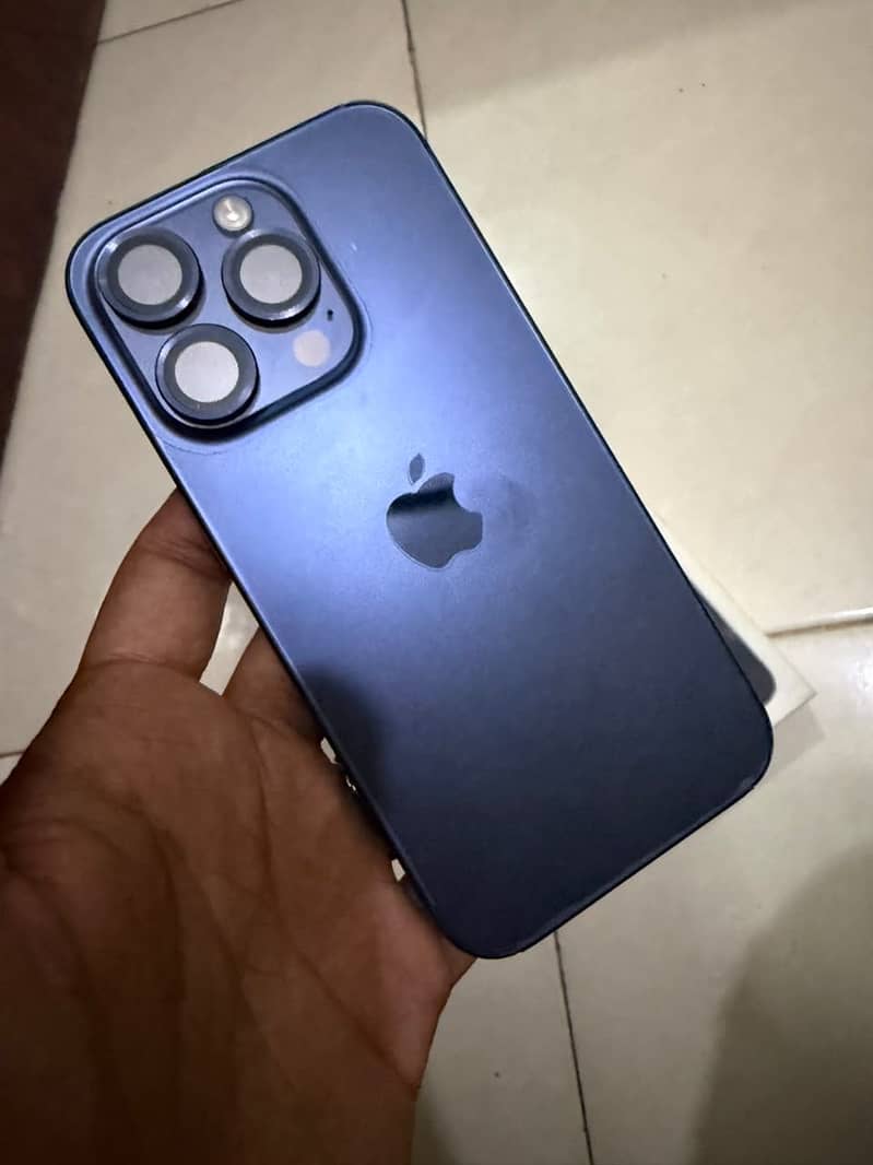 Iphone 15 Pro 4
