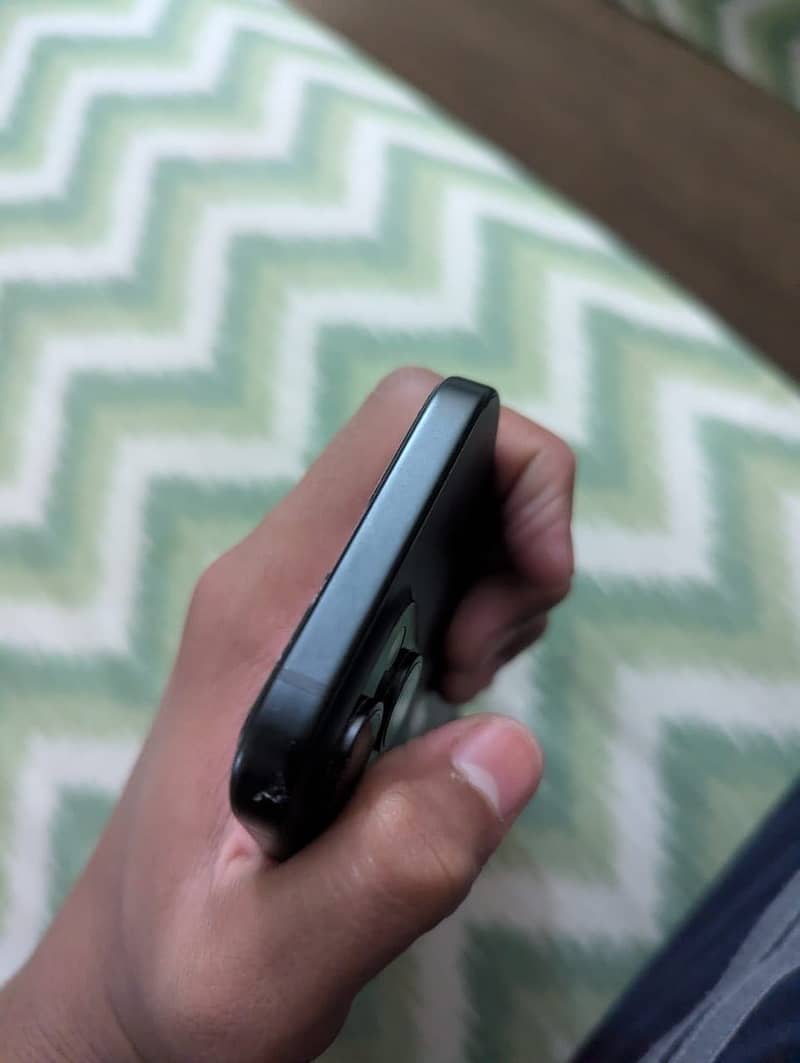 Apple iPhone 15 2