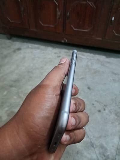 Apple iPhone 6S