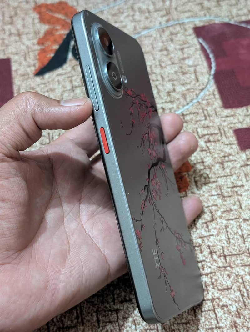 ZTE Blade A35e. 3