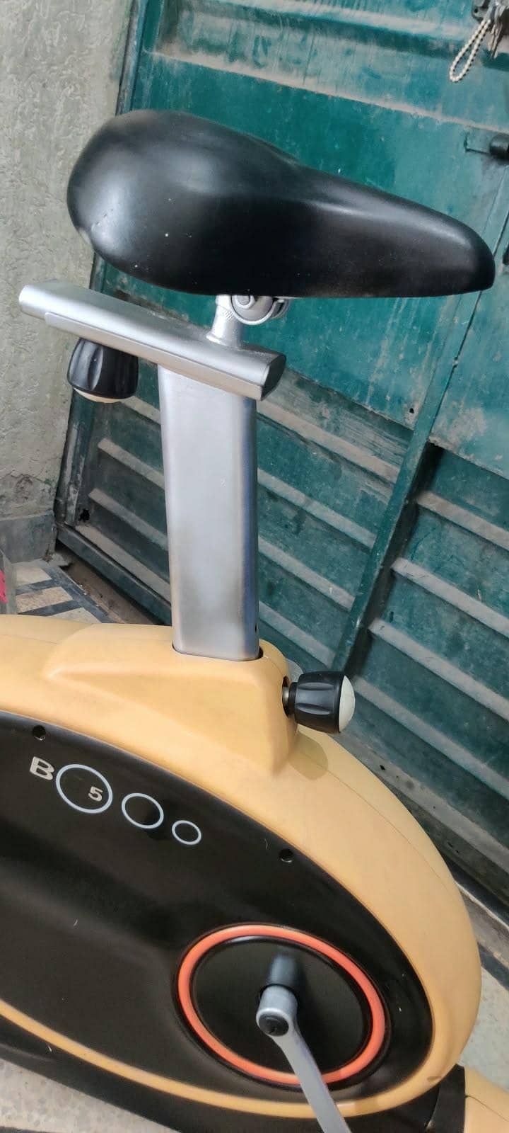 Magnetic Exercise Cycle 11
