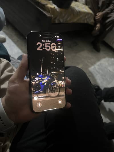 Apple iPhone 16 Pro Max