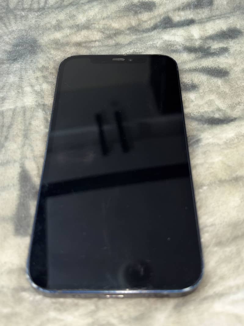 Apple iPhone 12 7