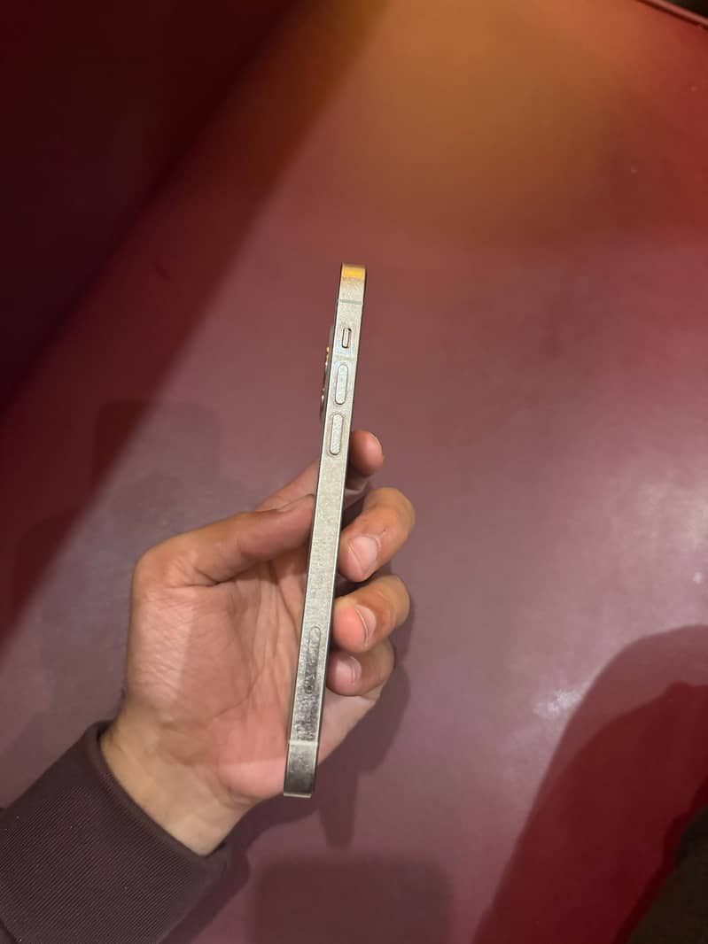 Apple iPhone 12 Pro 5