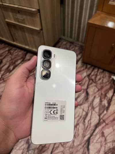 Infinix Hot 50i