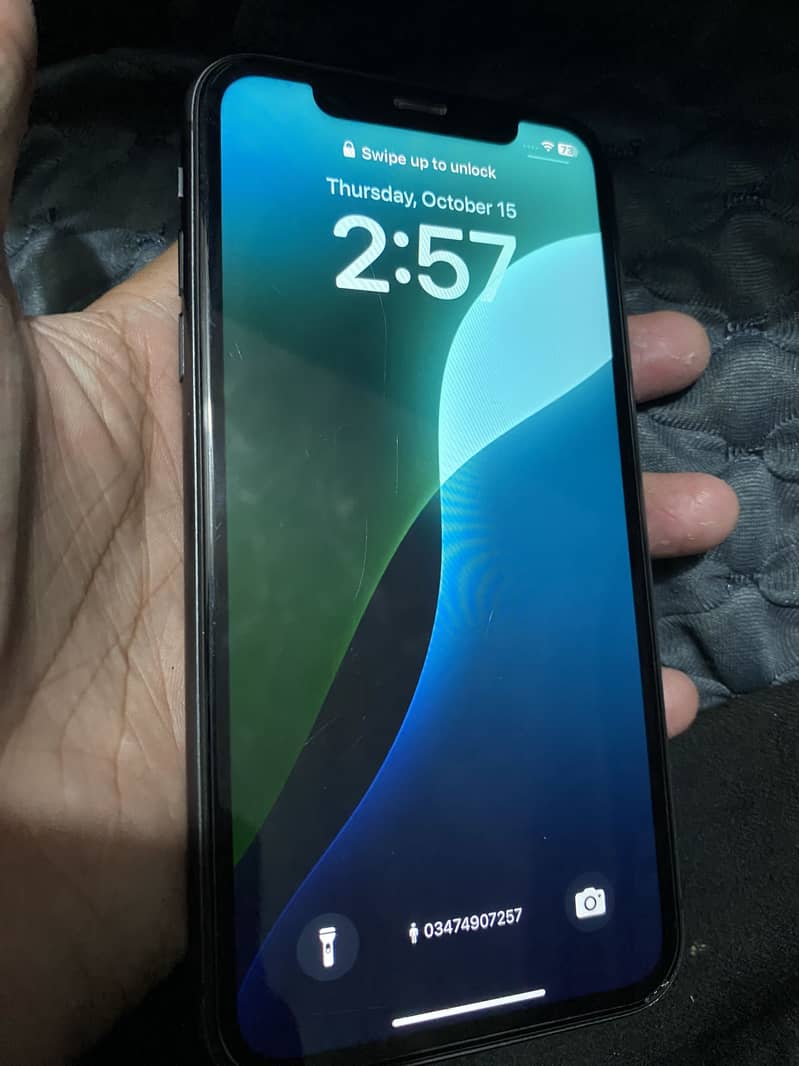 Apple iPhone 11 0