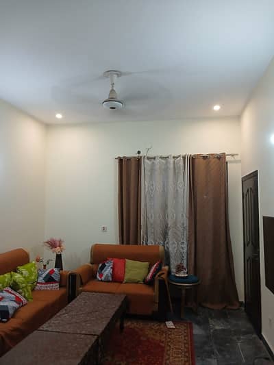 5 MARLA LOWER PORTION FOR RENT WITH GAS