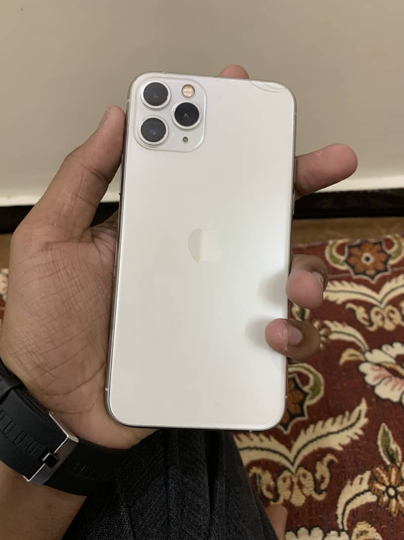 Apple iPhone 11 Pro 0