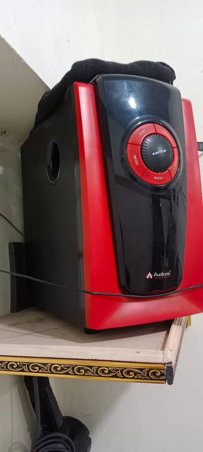 Audionic Home theater Samsung excellent condition