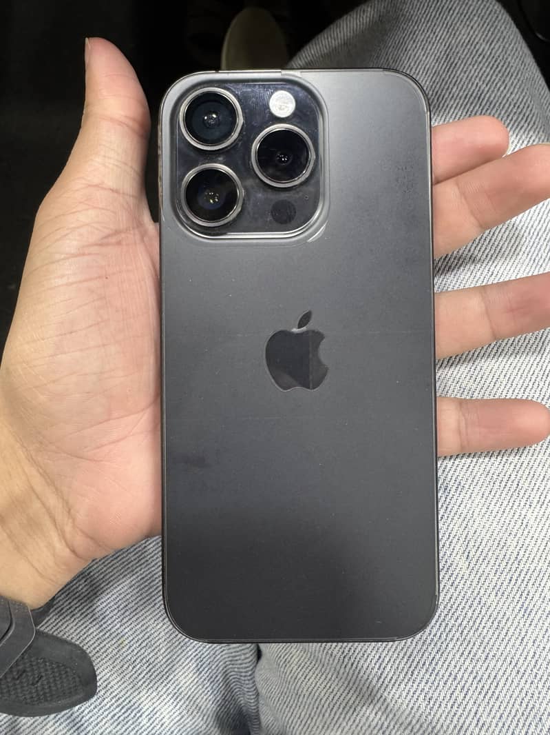 Apple iPhone 15 Pro 5