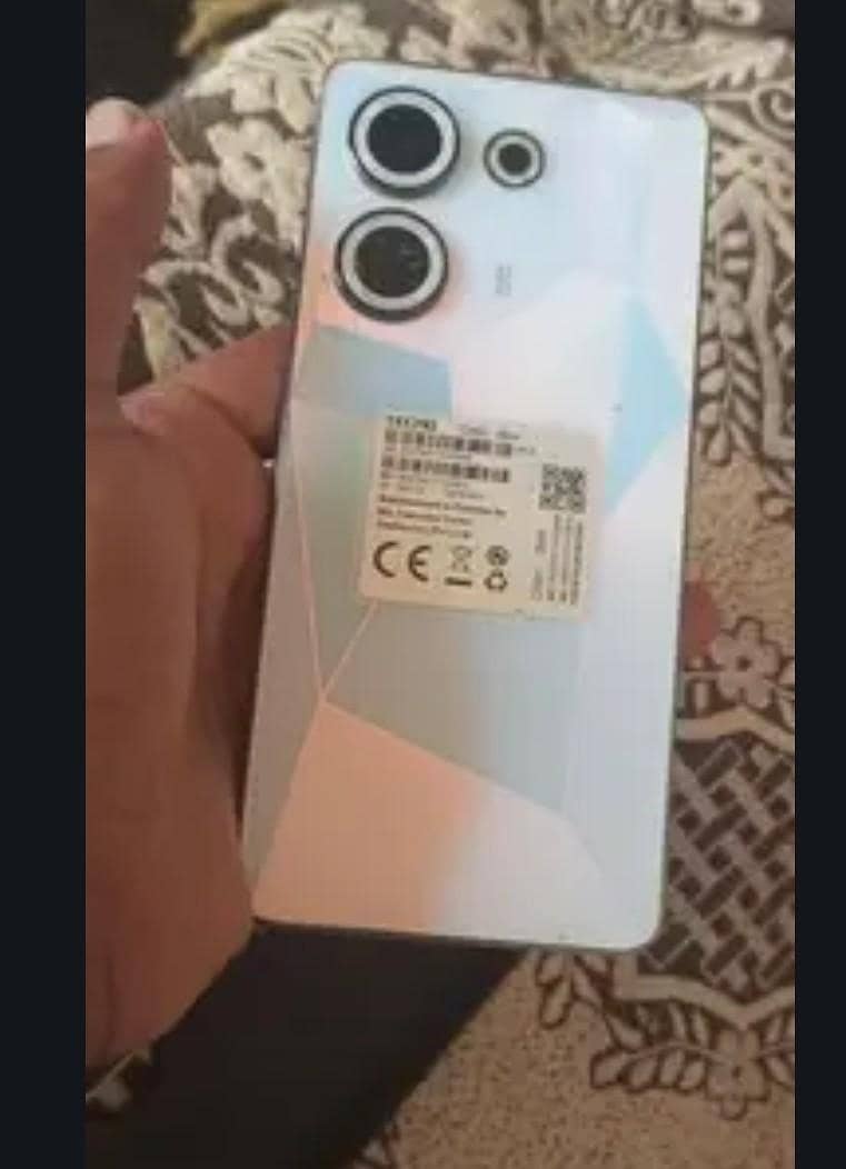Tecno camon 20 pro 0