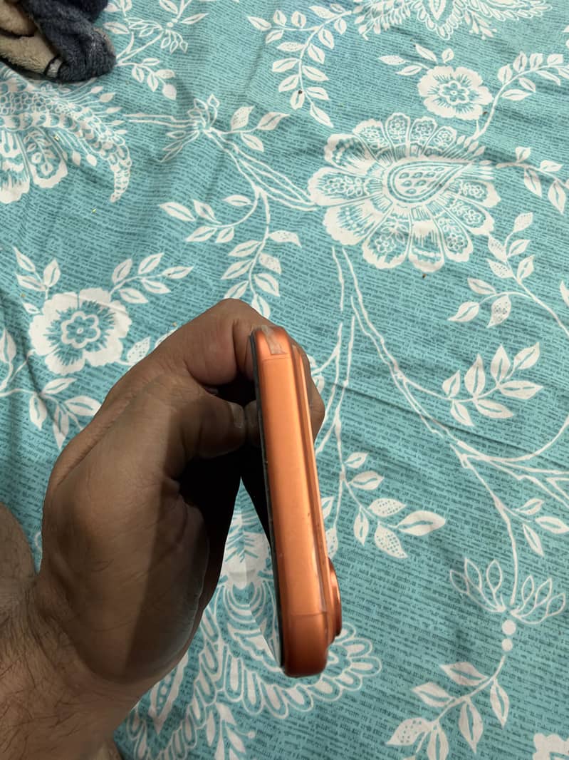 Apple iPhone 17 Pro Max 2