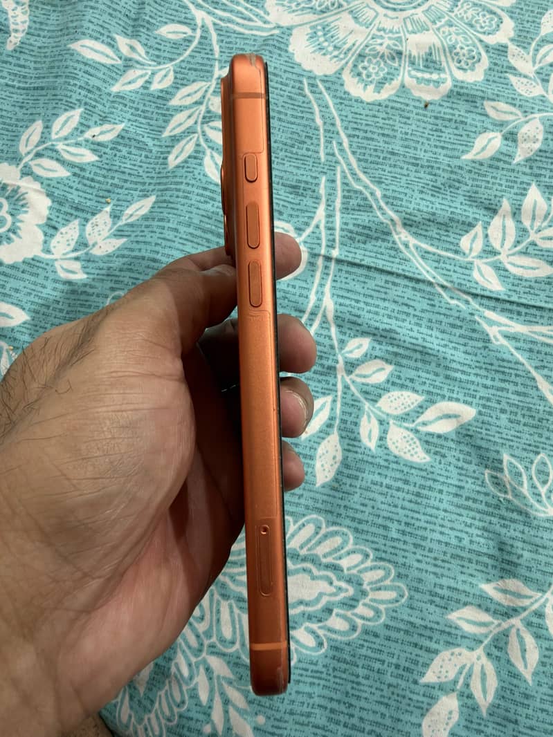 Apple iPhone 17 Pro Max 5