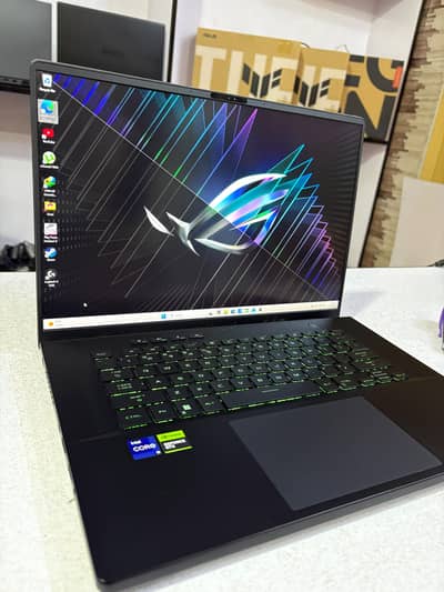 Asus ROG Zephyrus M16 Gaming Laptop | Nvidia RTX 4070 8Gb | 16GB / 1TB