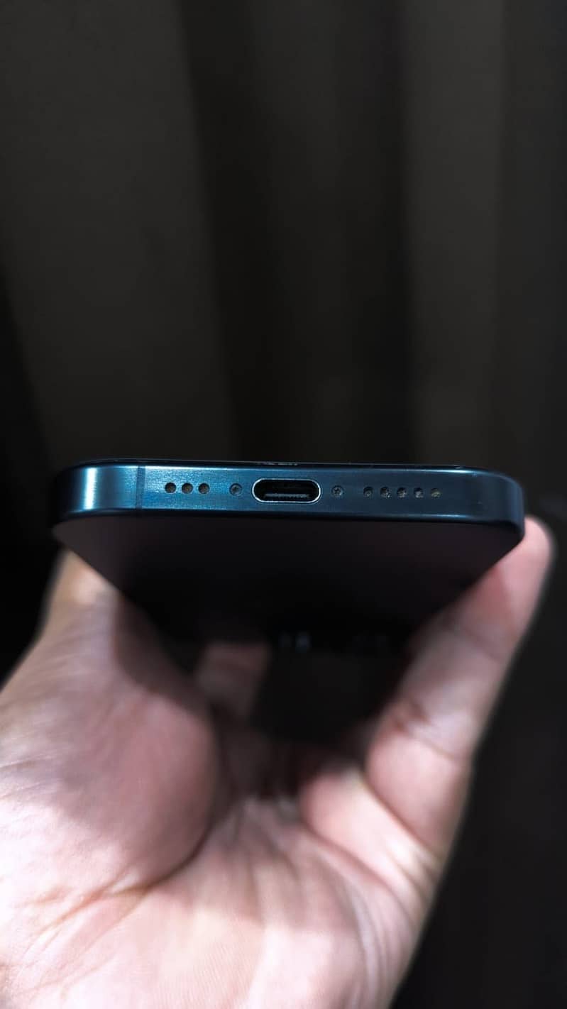 Apple iPhone 15 Pro 5