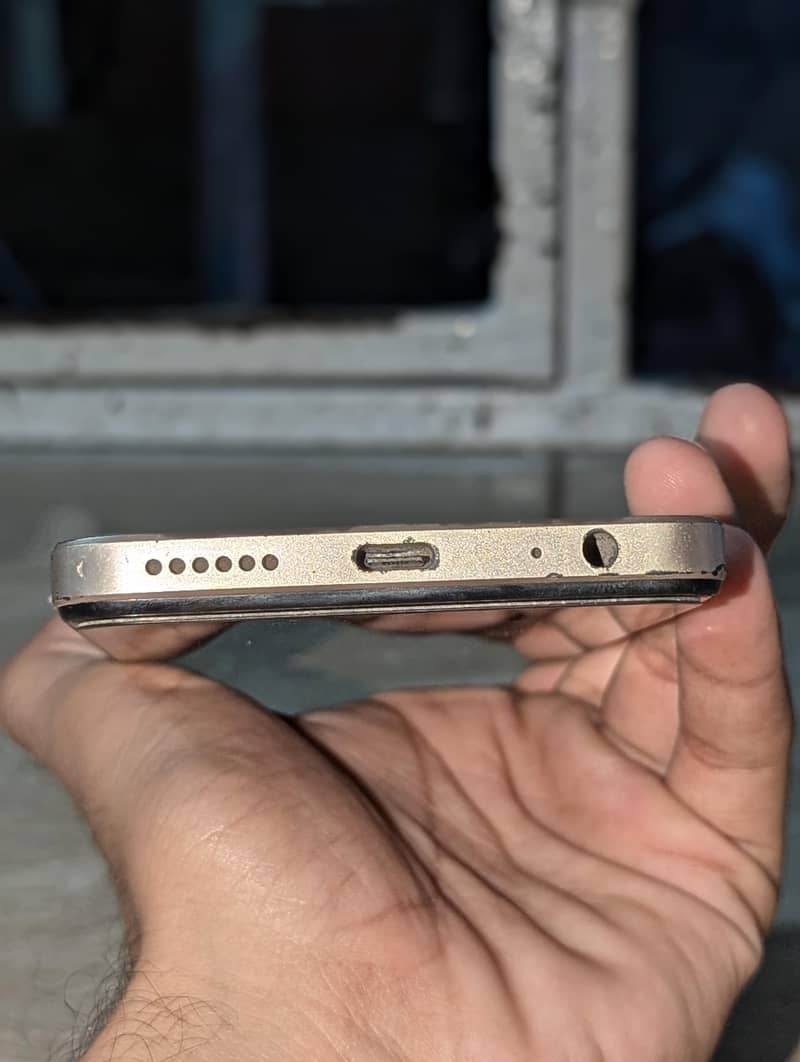 Infinix Smart 8 Plus 4