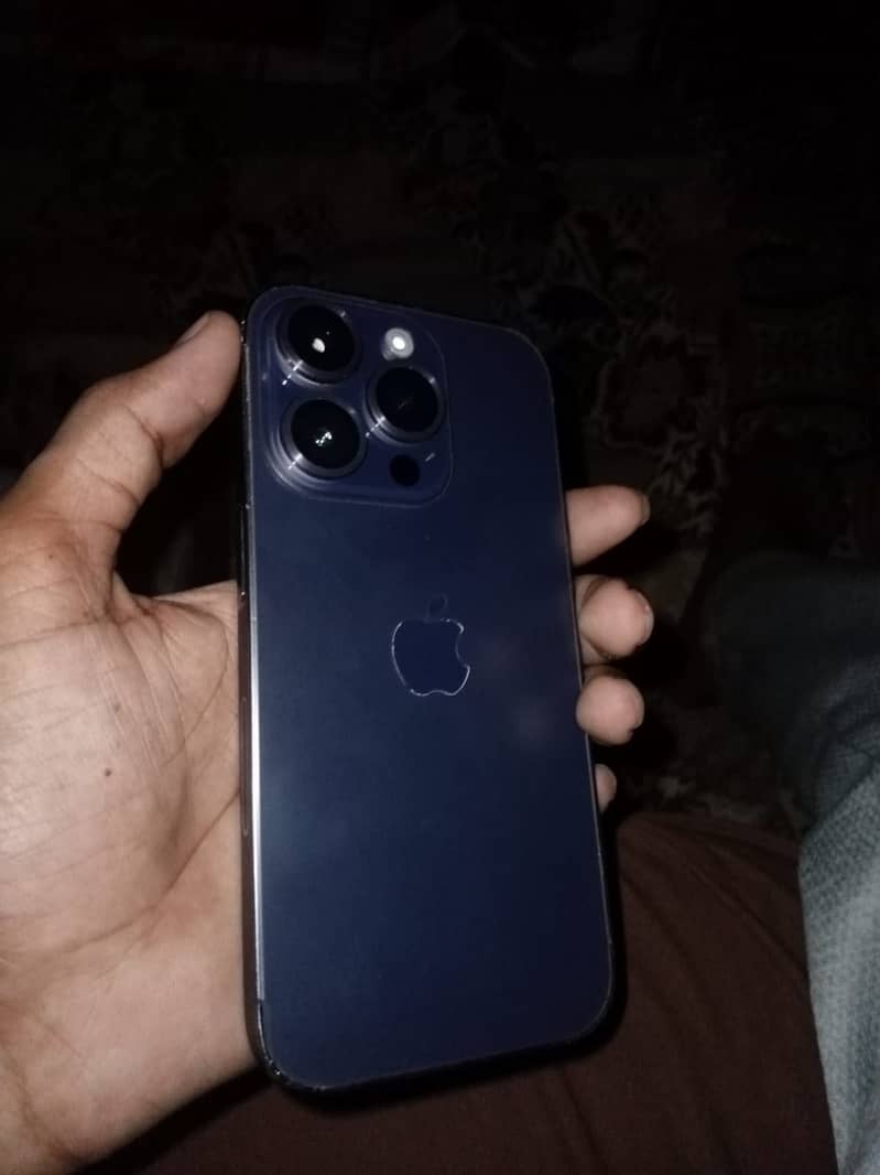 Apple iPhone 14 Pro 4
