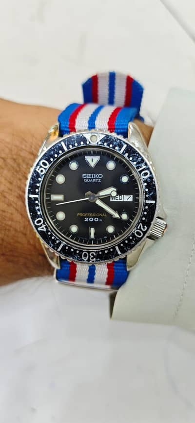 Seiko professional 200m 38mm size