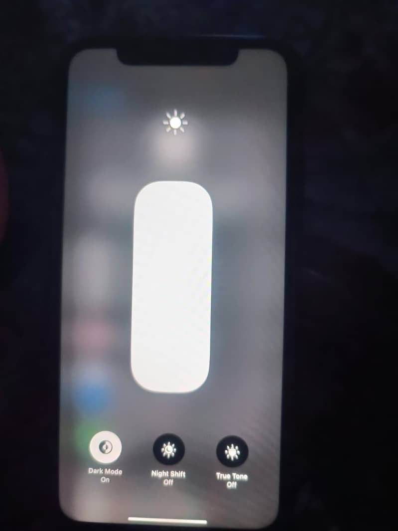 Apple iPhone XR 1