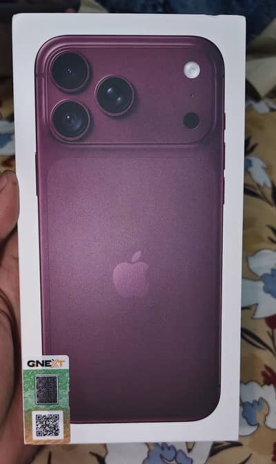 Apple iPhone 18 Pro Max Box Pack