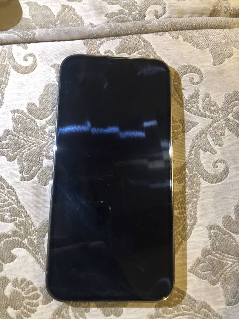 Apple iPhone 13 Pro 4