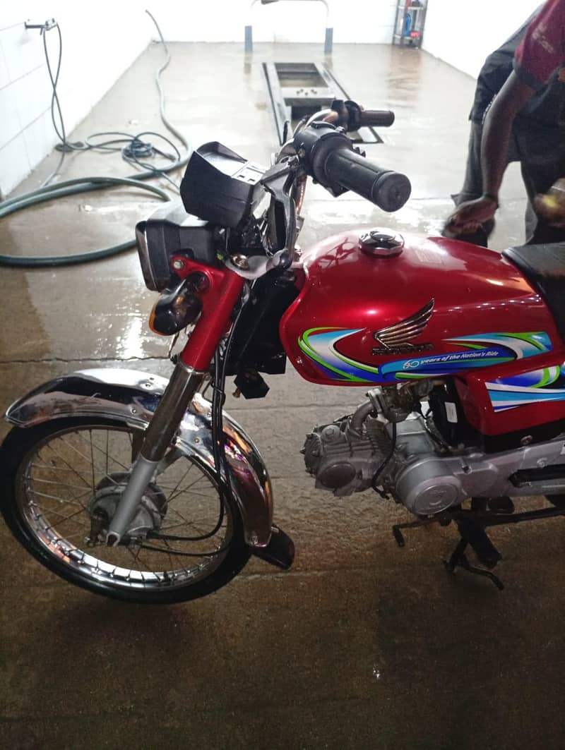 Honda CD 70 3