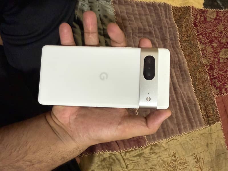 Google Pixel 7 3