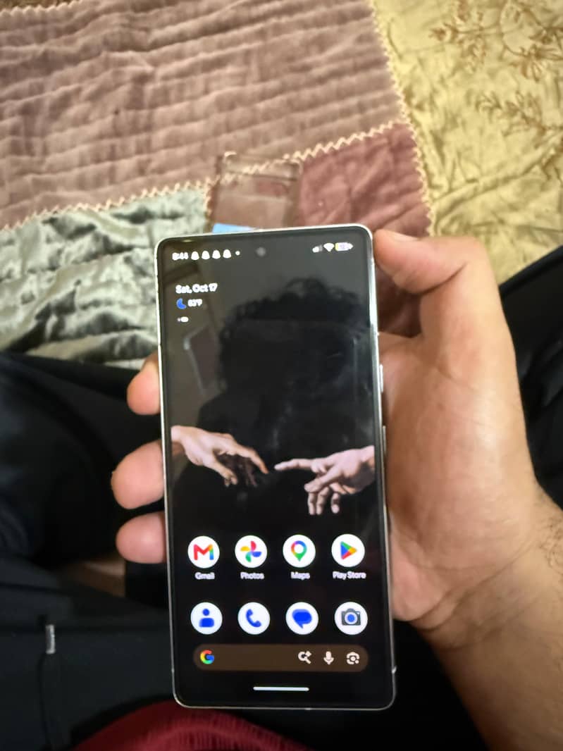 Google Pixel 7 4