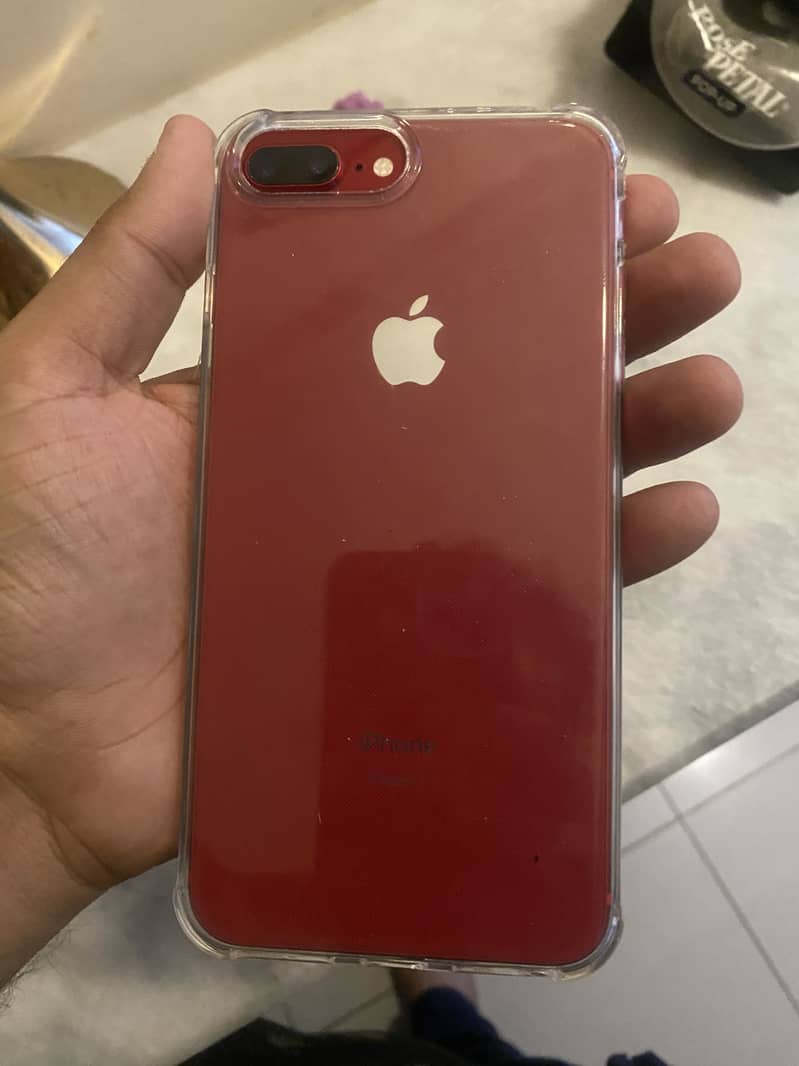 Apple iPhone 8 Plus 0