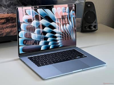 Macbook Air M4 | 16/256 | 15" Display
