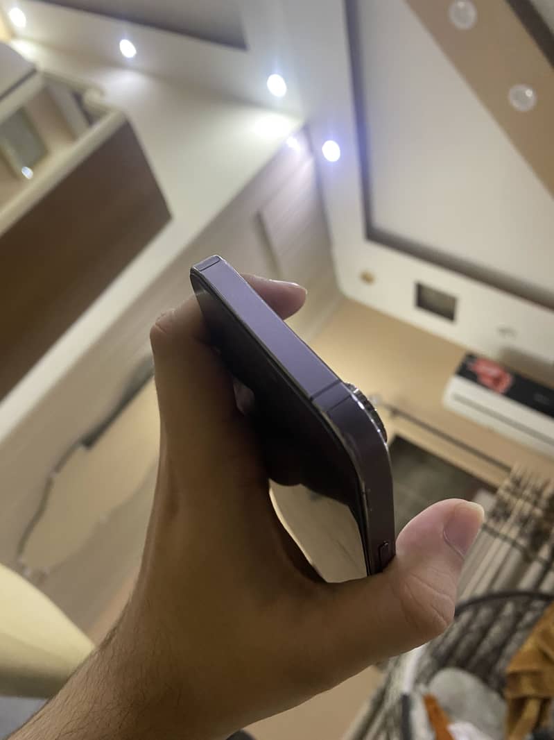 Apple iPhone 14 Pro Max 5