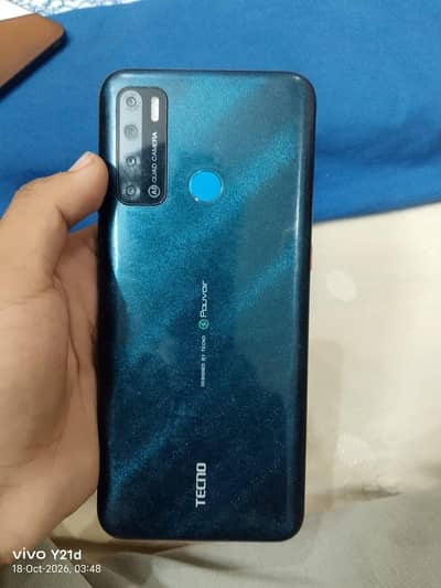 Tecno Pouvoir 4