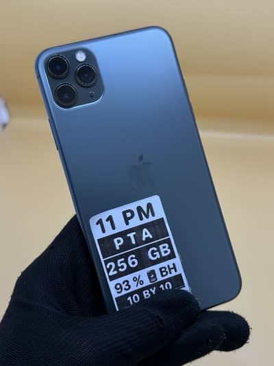 Apple iPhone 11 Pro Max 256 GB PTA APPROVED 93% Battery Health
