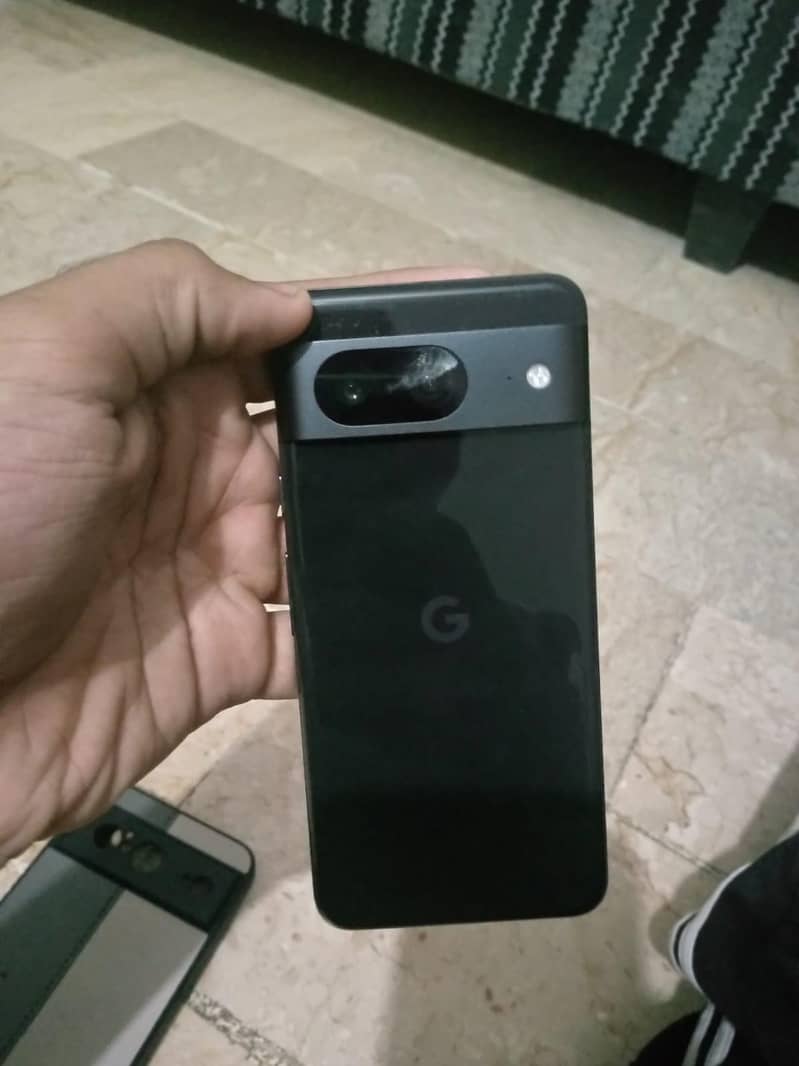 Google Pixel 8 0