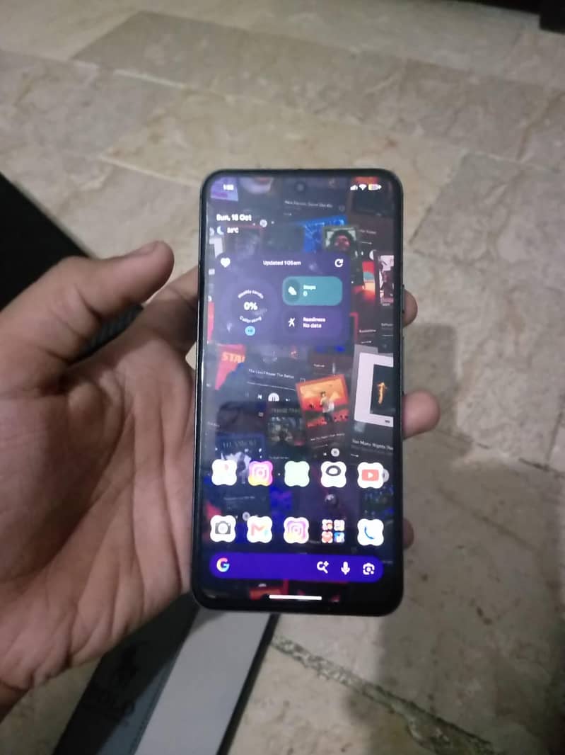 Google Pixel 8 2