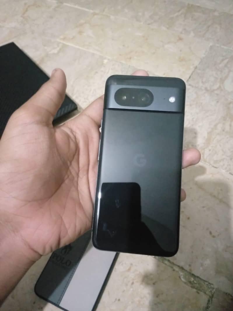Google Pixel 8 14